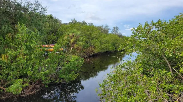 $2,150 | 5691 Key Largo Court, Unit 5691, Bradenton, FL 34203