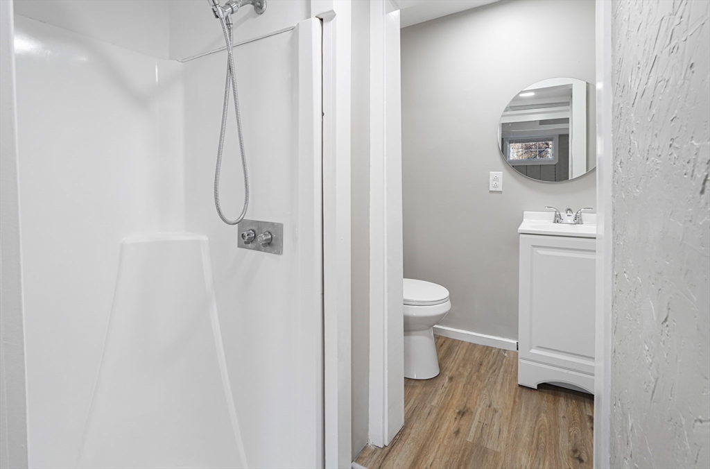 62-64 Willow Road Ayer, MA 01432 - Photo 12 of 40