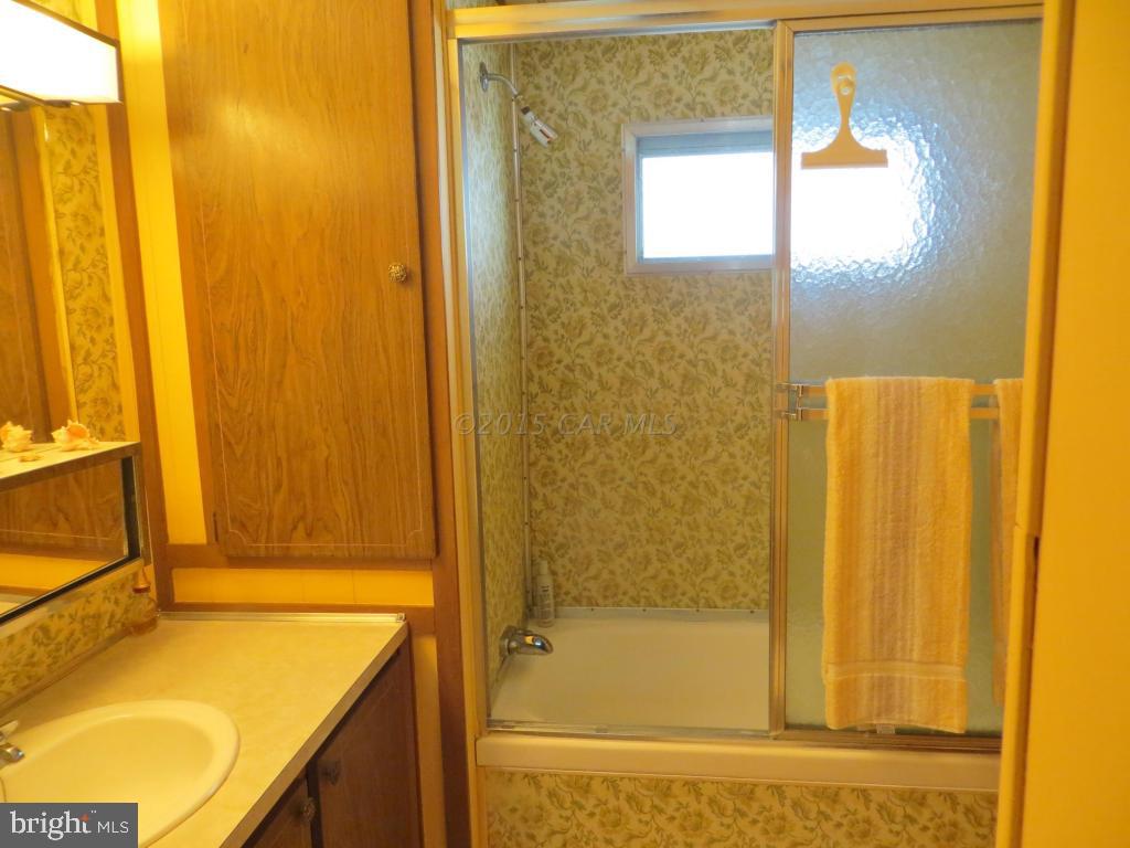 13216 Nantucket Road Ocean City, MD 21842 - Photo 27 of 39 Gallery Image 27