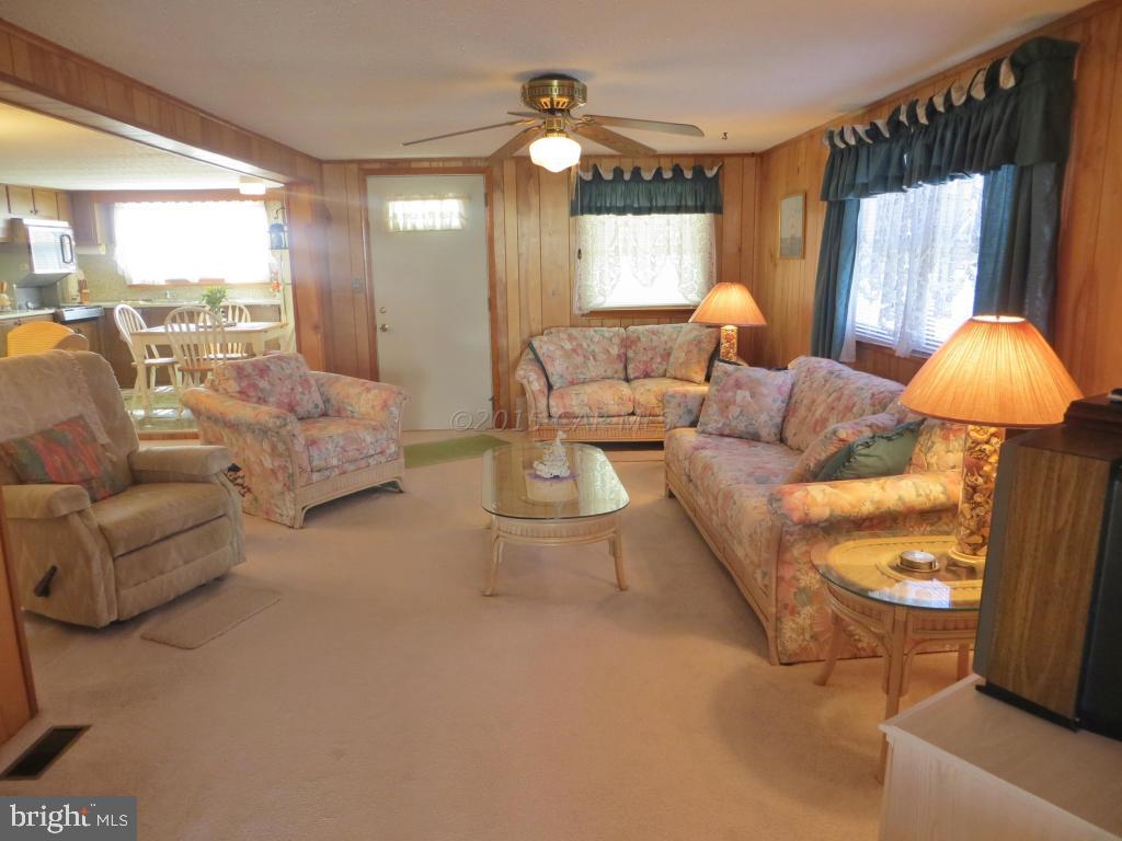 13216 Nantucket Road Ocean City, MD 21842 - Photo 9 of 39 Gallery Image 9