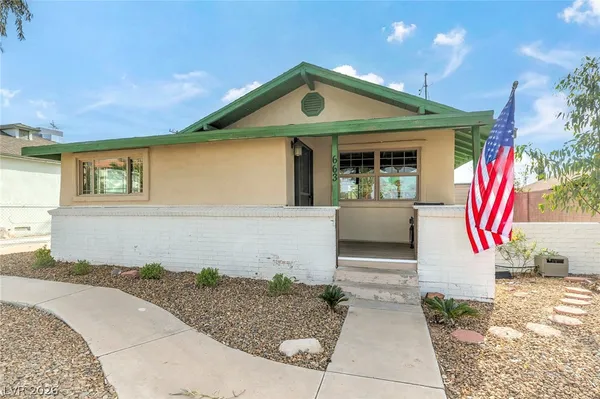 $389,000 | 663 Avenue B, Boulder City, NV 89005