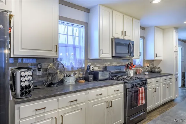 $289,900 | 51 Pangborn Road, Hastings, NY 13036