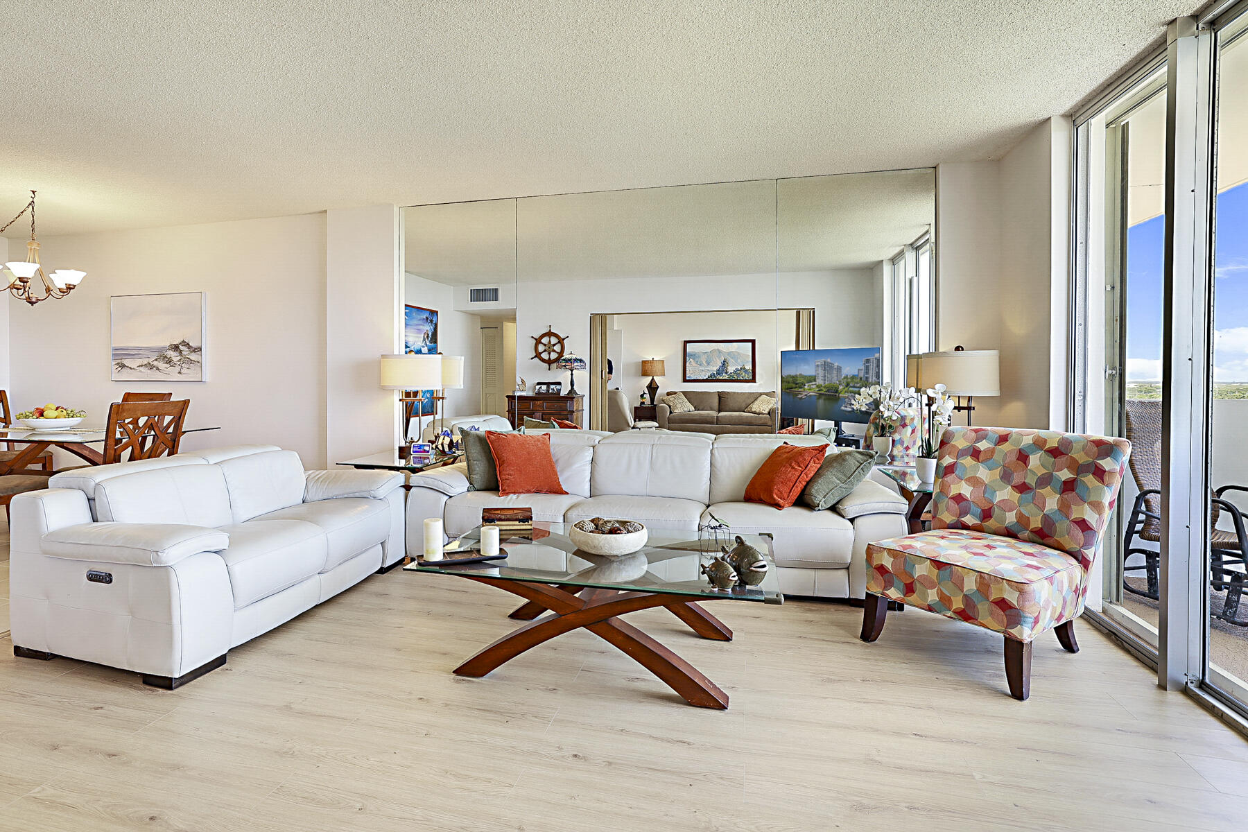 2121 North Ocean Boulevard, Unit 1506W Boca Raton, FL 33431 - Photo 5 of 58 Living area