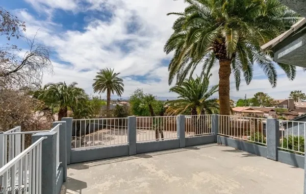 $1,300,000 | 6520 Turtle Hill Road, Las Vegas, NV 89110