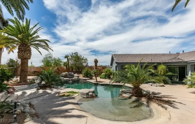 $1,299,998 | 6520 Turtle Hill Road, Las Vegas, NV 89110