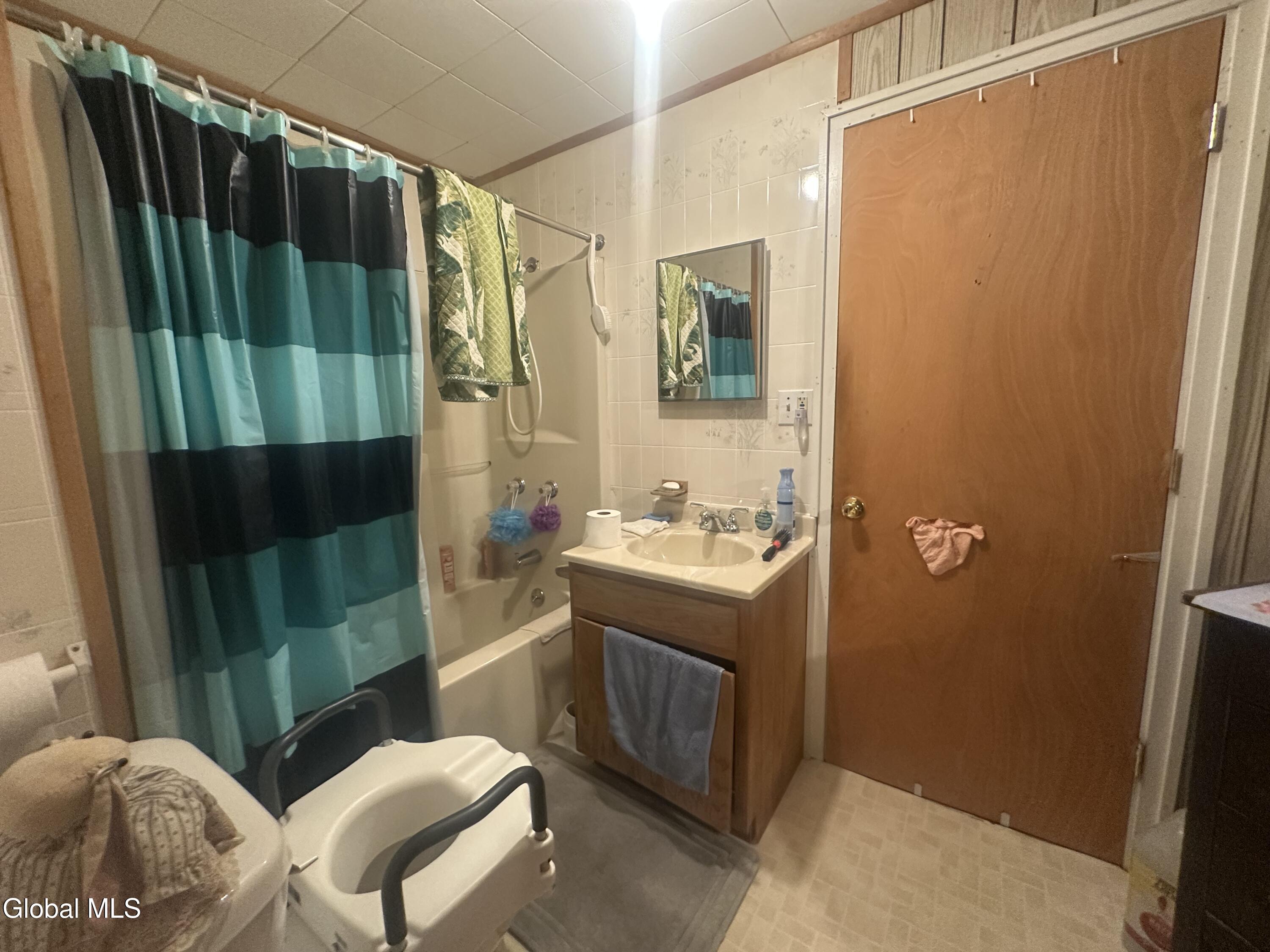 14 Depot Street Worcester, NY 12197 - Photo 11 of 14 Unit 2 Bathroom