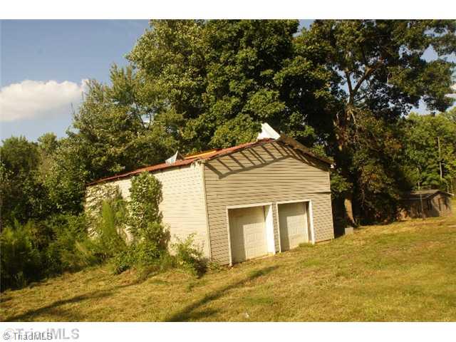 1406 County Line Road Reidsville, NC 27320 - Photo 13 of 15 Other. Detached Garage