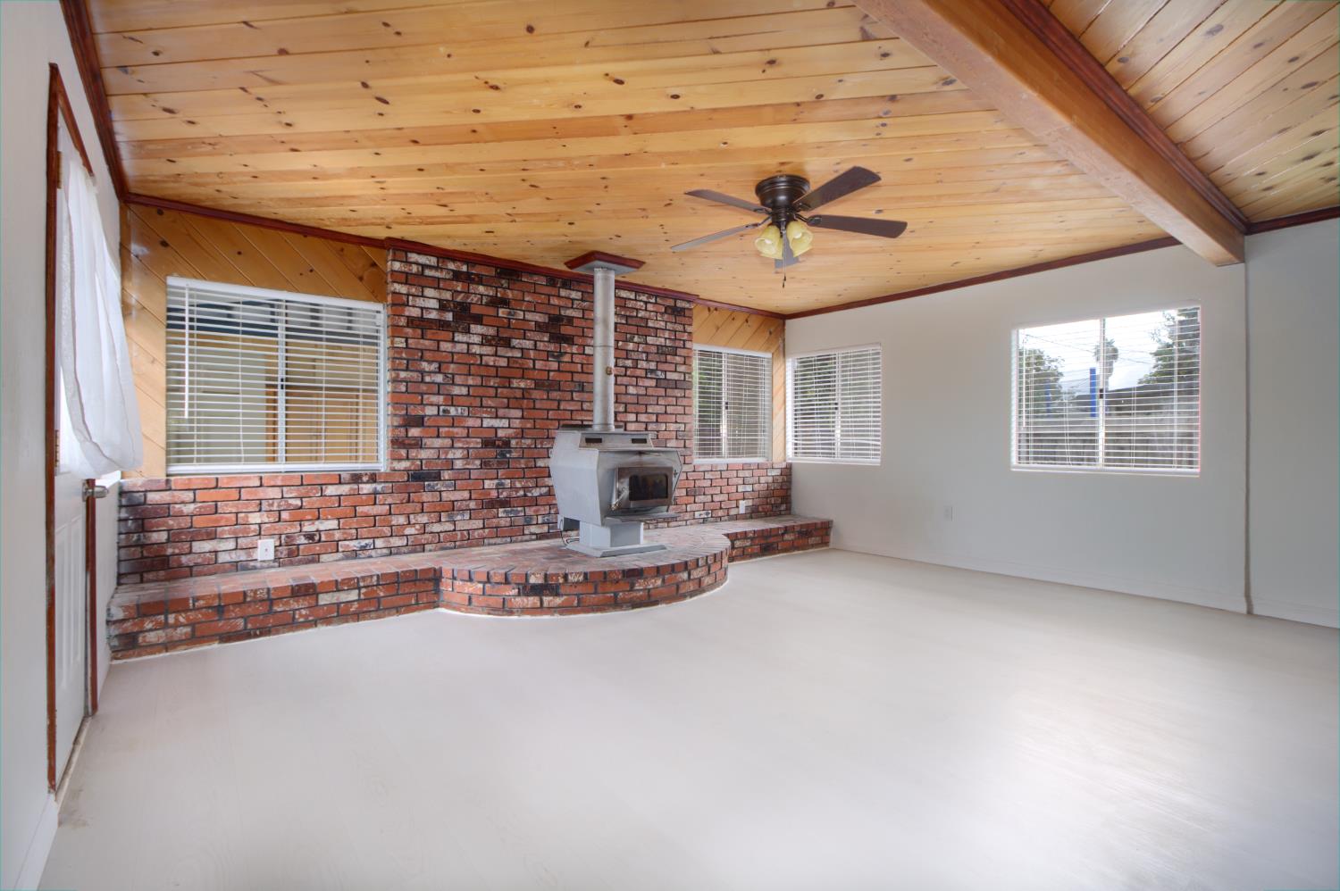 723 Helen Way Woodland, CA 95776 - Photo 11 of 47