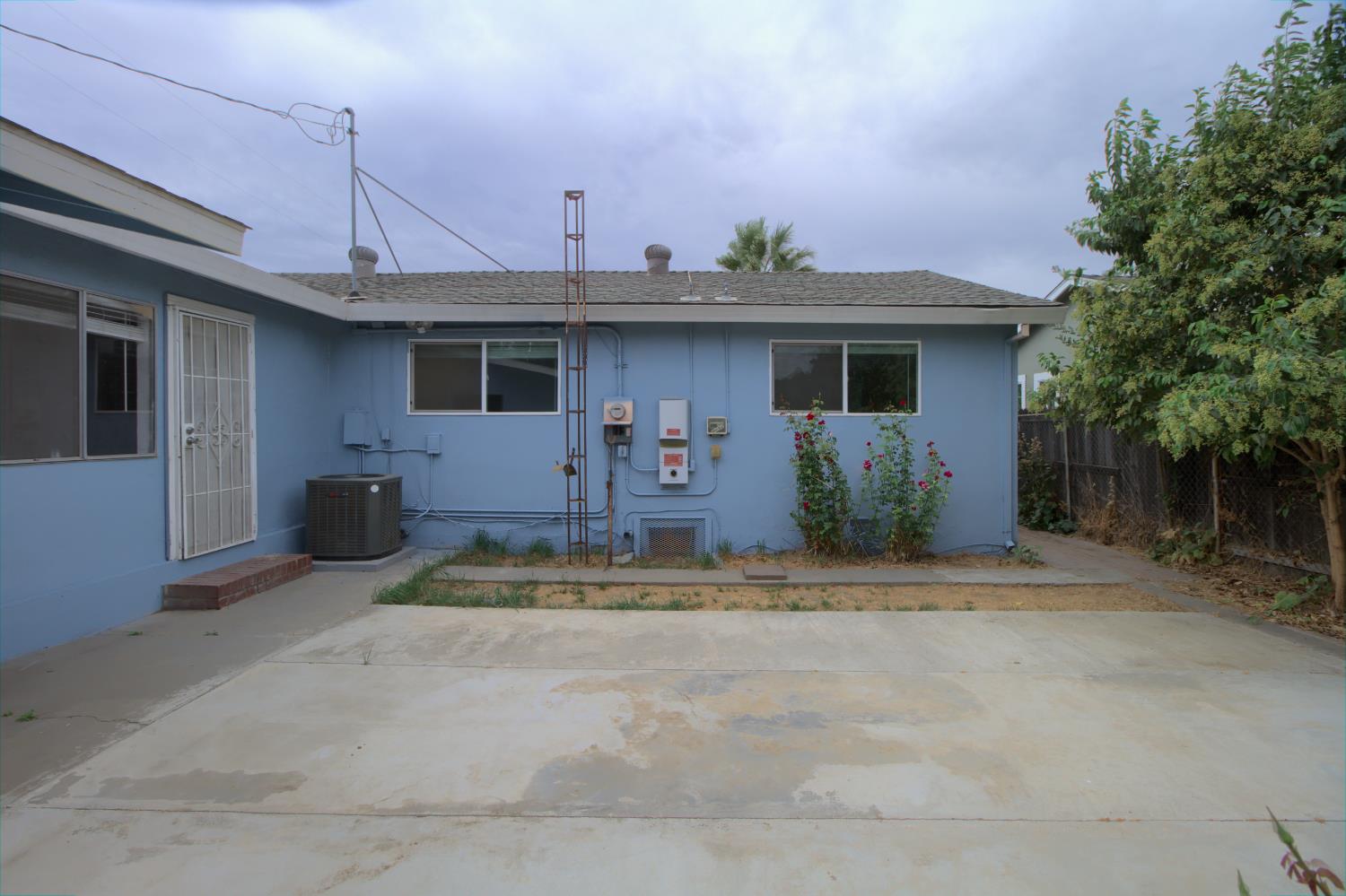 723 Helen Way Woodland, CA 95776 - Photo 34 of 47