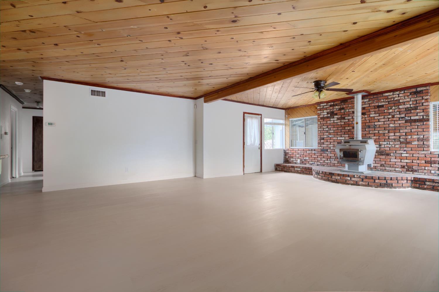 723 Helen Way Woodland, CA 95776 - Photo 6 of 47