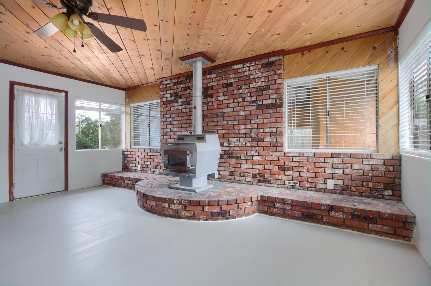 723 Helen Way Woodland, CA 95776 - Photo 7 of 47