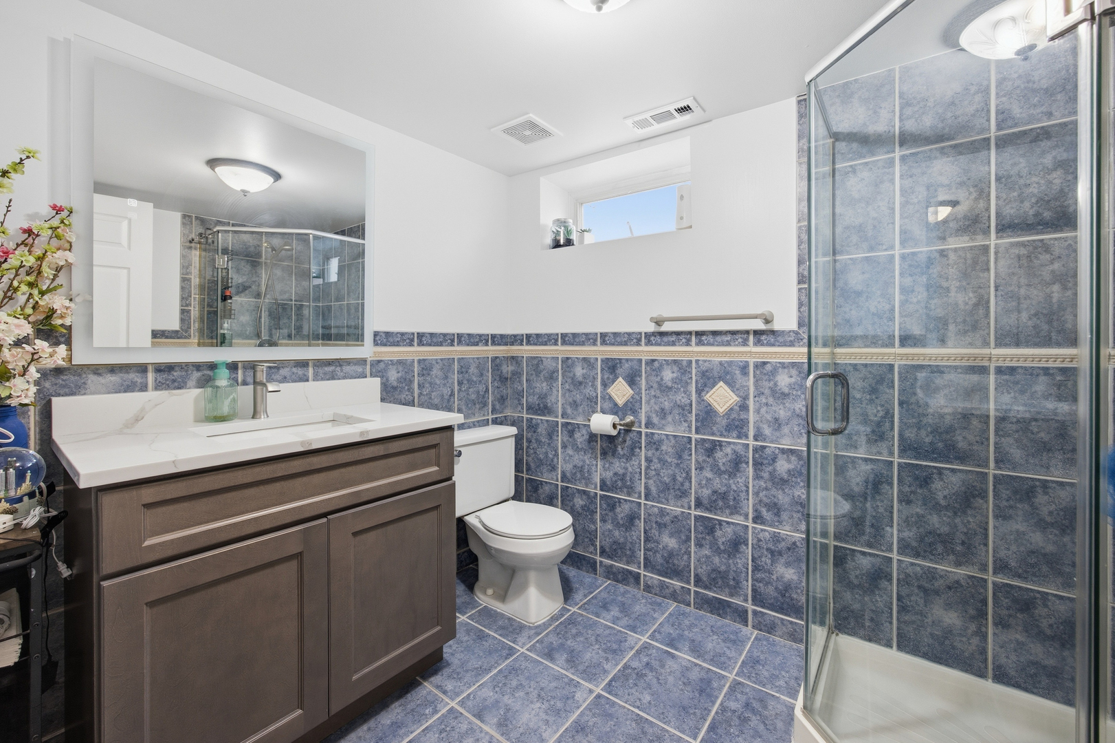2557 Oak Street River Grove, IL 60171 - Photo 20 of 42 a bathroom with a sink toilet and shower