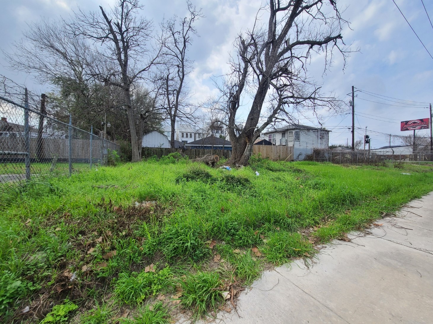 0 North N Loop East Houston, TX 77008 - Photo 2 of 5