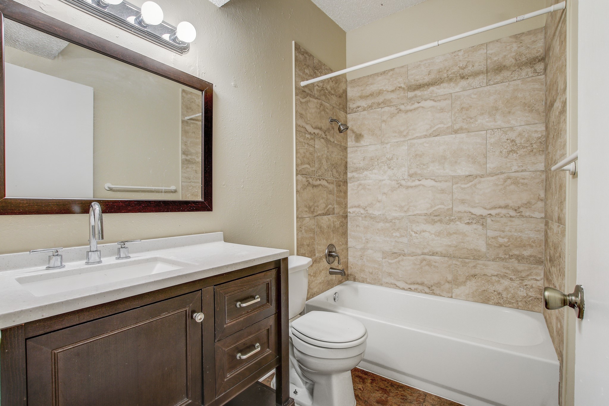 2408 Longview Street, Unit 211 Austin, TX 78705 - Photo 18 of 23