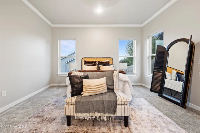 $679,500 | 1106 Heritage Hills Lane, Selah, WA 98942