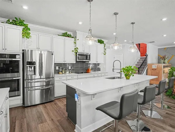 $575,000 | 608 Rominger Loop, Apopka, FL 32712