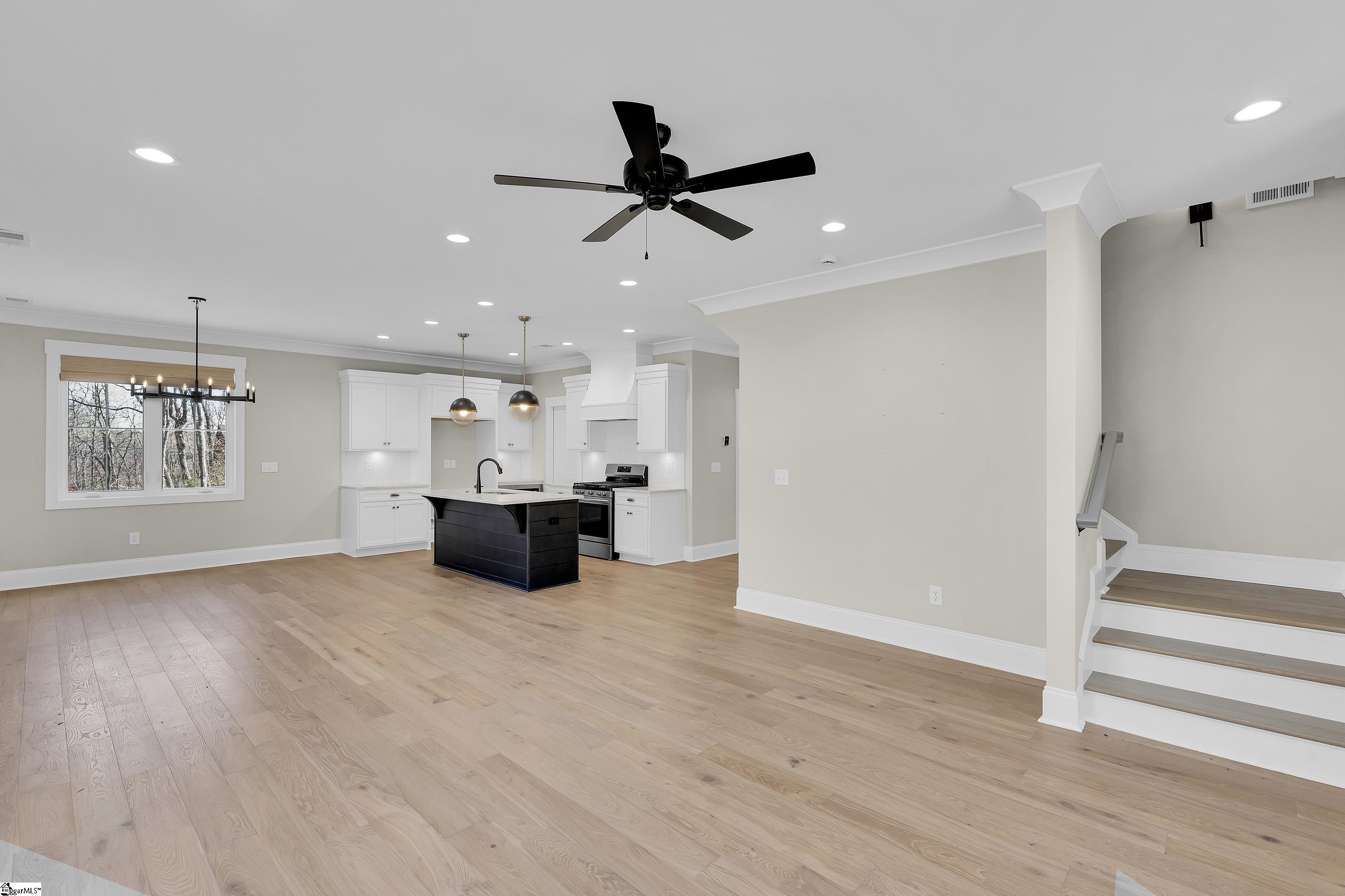 19 Arrowhead Road Greenville, SC 29609 - Photo 12 of 40 Gallery Image 12