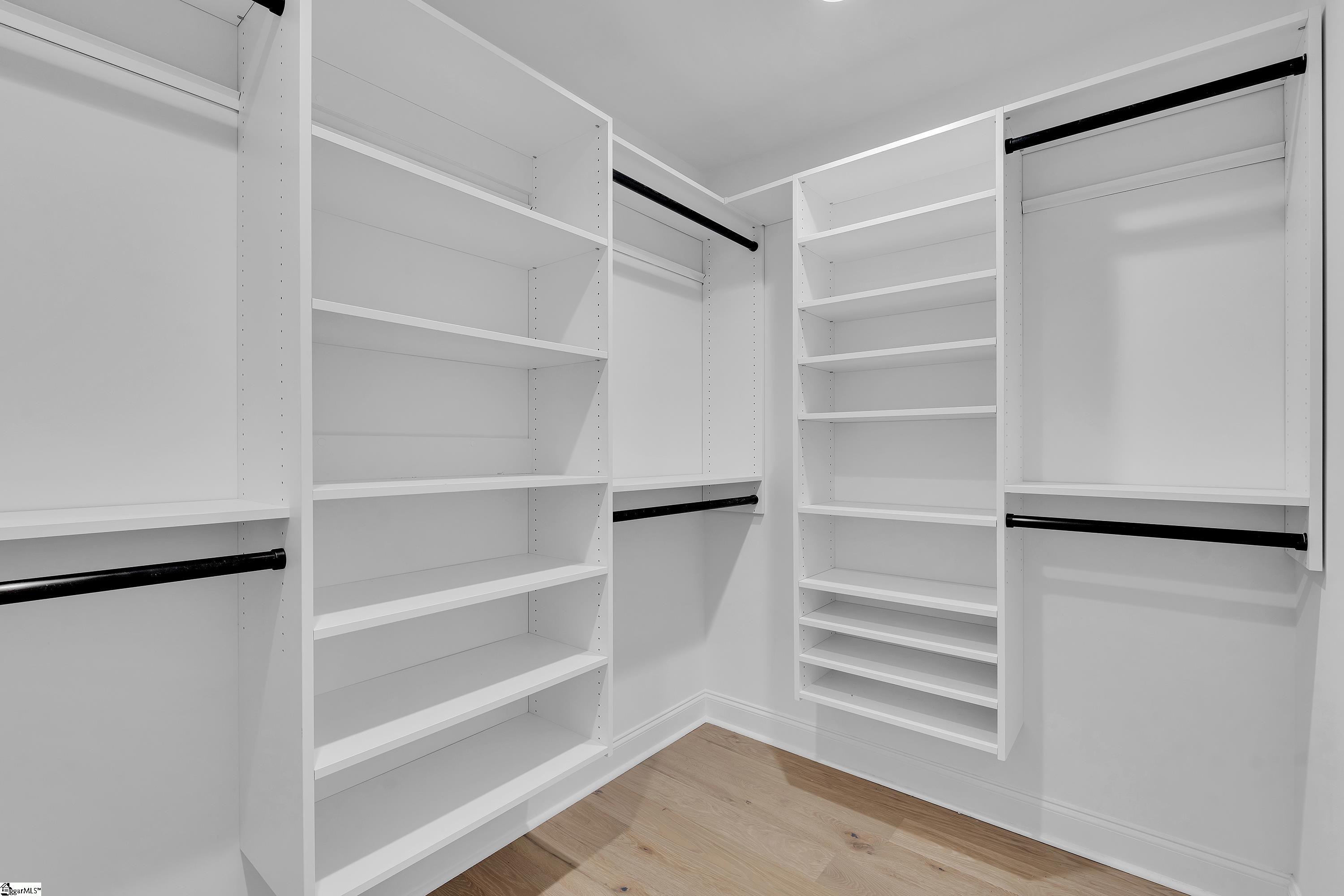19 Arrowhead Road Greenville, SC 29609 - Photo 24 of 40 Gallery Image 24
