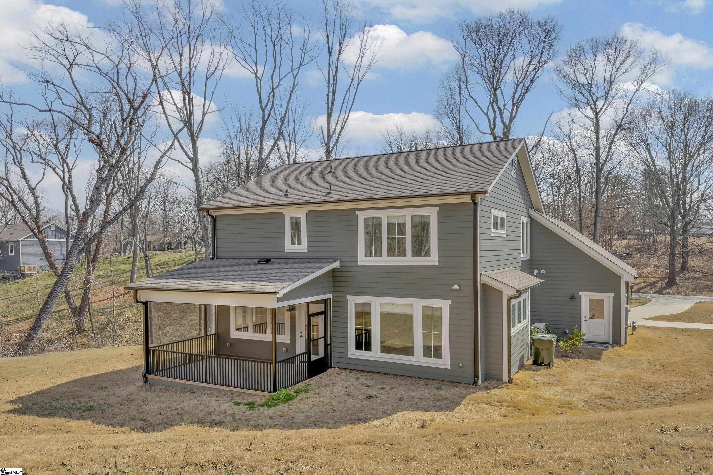 19 Arrowhead Road Greenville, SC 29609 - Photo 34 of 40 Gallery Image 34