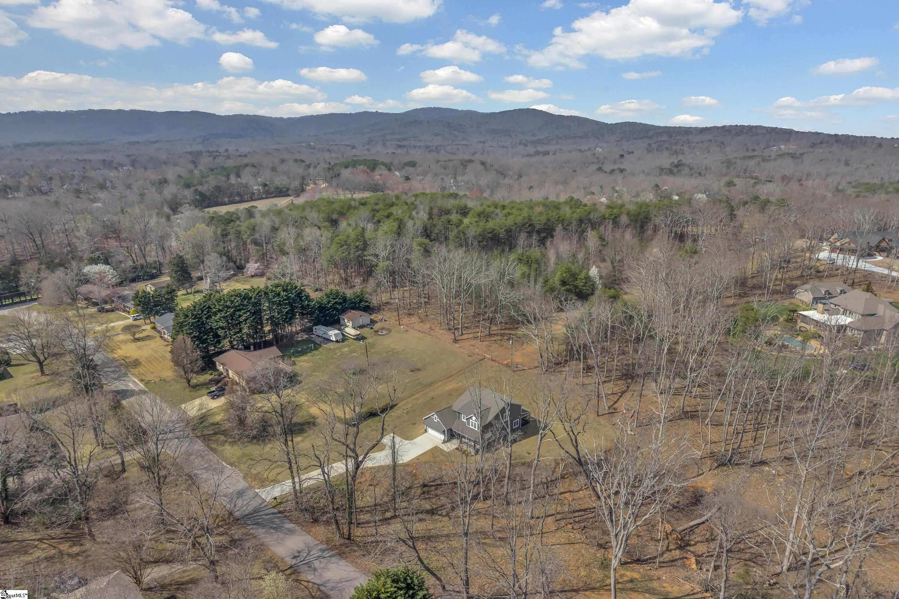 19 Arrowhead Road Greenville, SC 29609 - Photo 39 of 40 Gallery Image 39