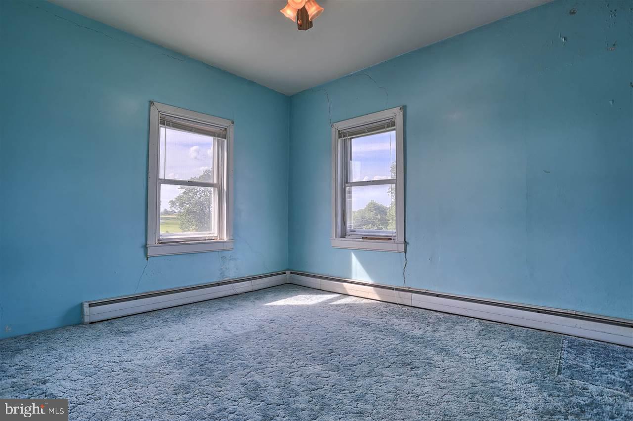 1976 Stoverstown Road, Unit 1 Spring Grove, PA 17362 - Photo 24 of 36