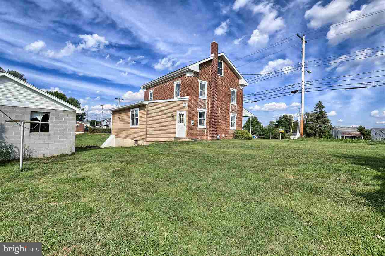 1976 Stoverstown Road, Unit 1 Spring Grove, PA 17362 - Photo 34 of 36