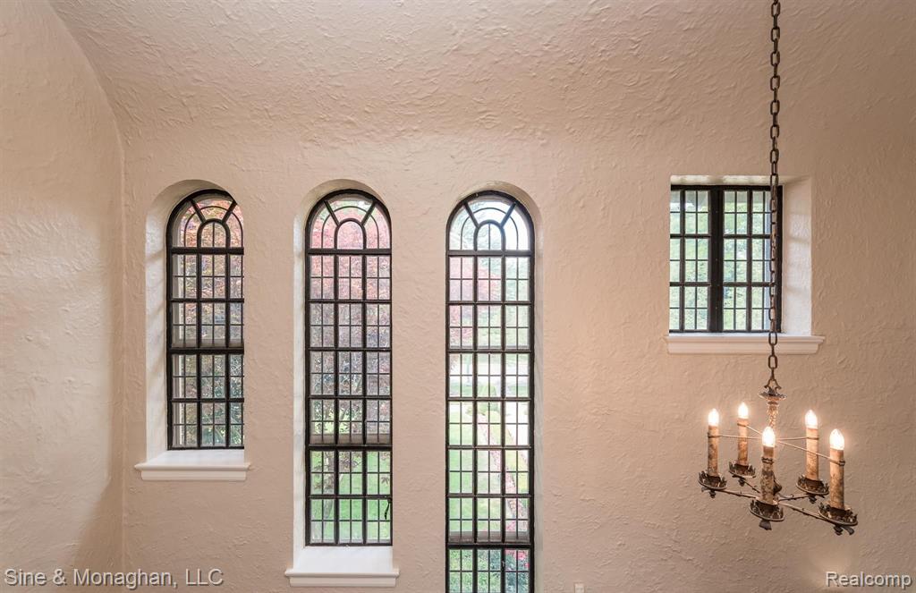 1040 Devonshire Road Grosse Pointe Park, MI 48230 - Photo 32 of 95