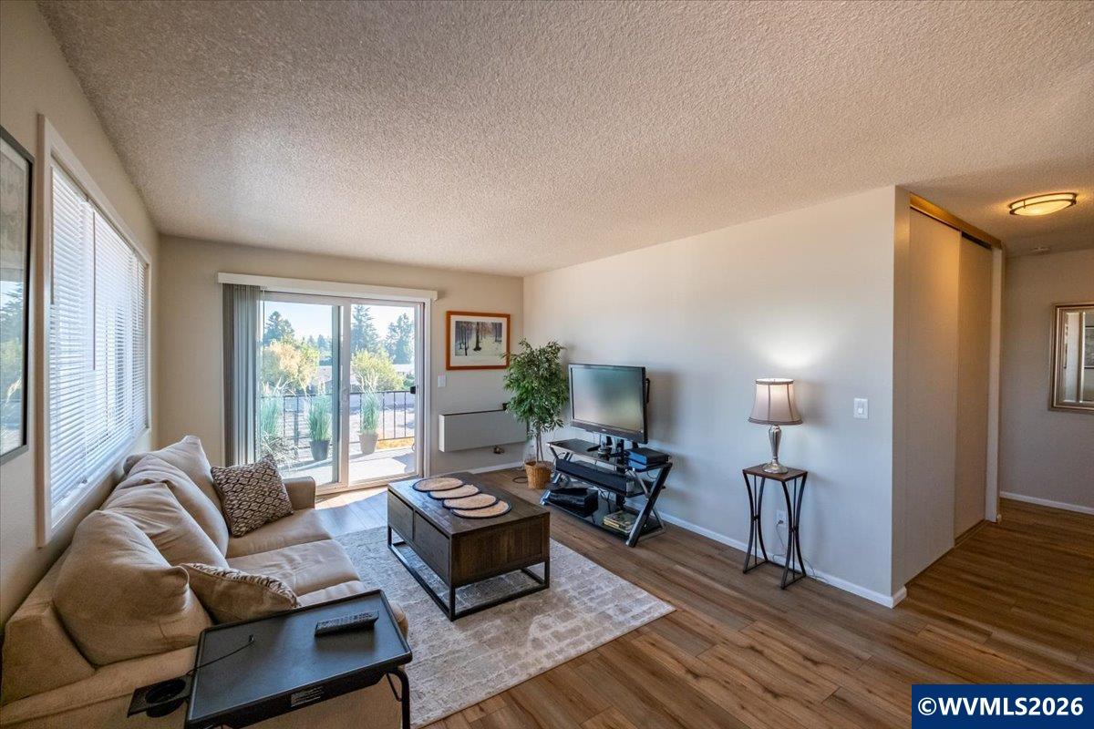 950 Evergreen Road, Unit 311 Woodburn, OR 97071 - Photo 8 of 46 Gallery Image 8