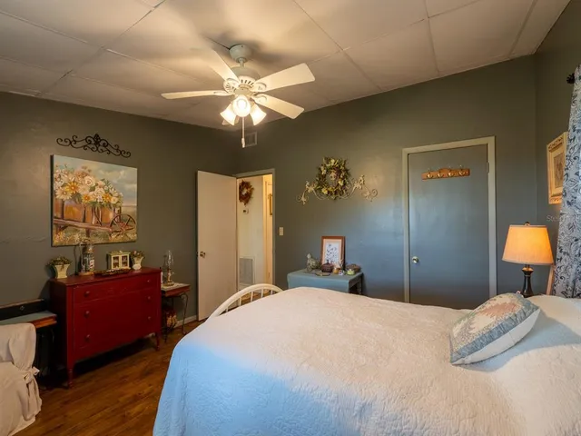 $325,000 | 23560 Northeast 154th Place Road, Salt Springs, FL 32134