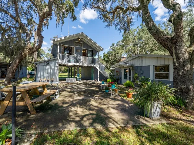 $325,000 | 23560 Northeast 154th Place Road, Salt Springs, FL 32134