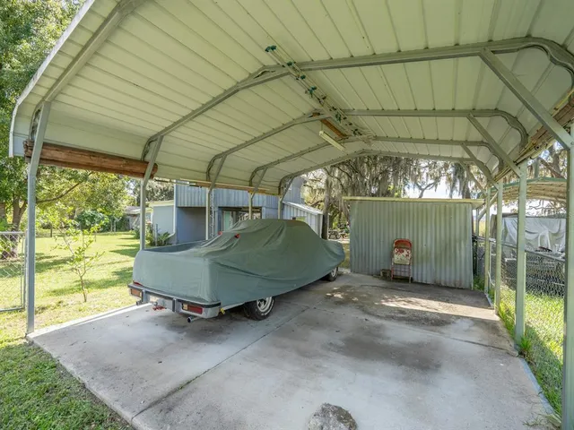 $325,000 | 23560 Northeast 154th Place Road, Salt Springs, FL 32134
