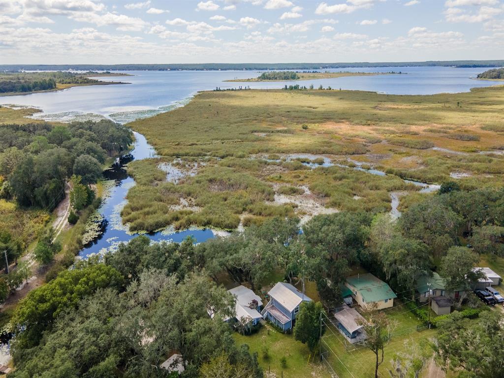 23560 Northeast 154th Place Road Salt Springs, FL 32134 - Photo 46 of 52 a view of an ocean and beach