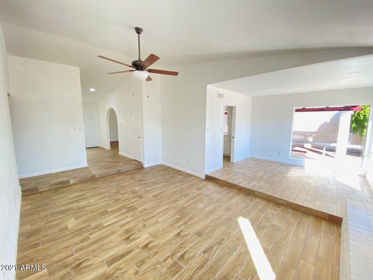 5327 West Mountain View Road Glendale, AZ 85302 - Photo 13 of 33 thumbnail_image7