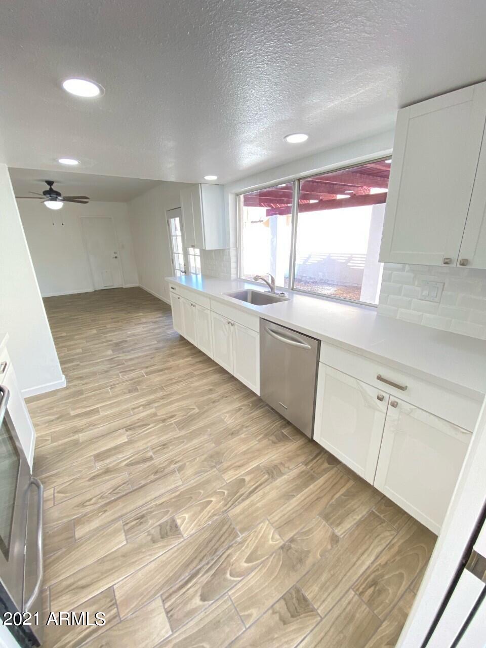 5327 West Mountain View Road Glendale, AZ 85302 - Photo 15 of 33 thumbnail_image2 (2)