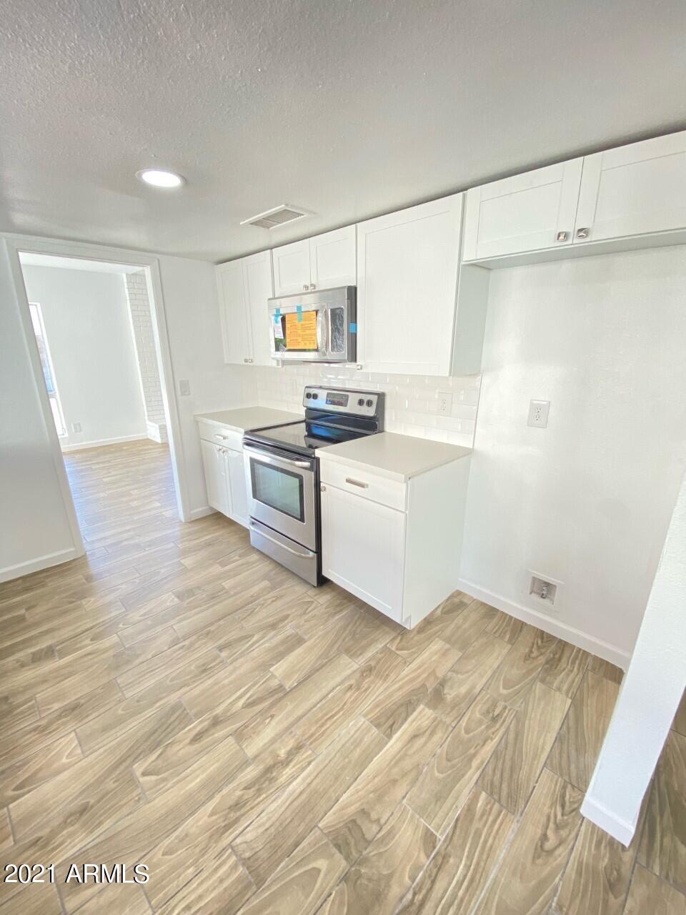 5327 West Mountain View Road Glendale, AZ 85302 - Photo 17 of 33 thumbnail_image1 (1)