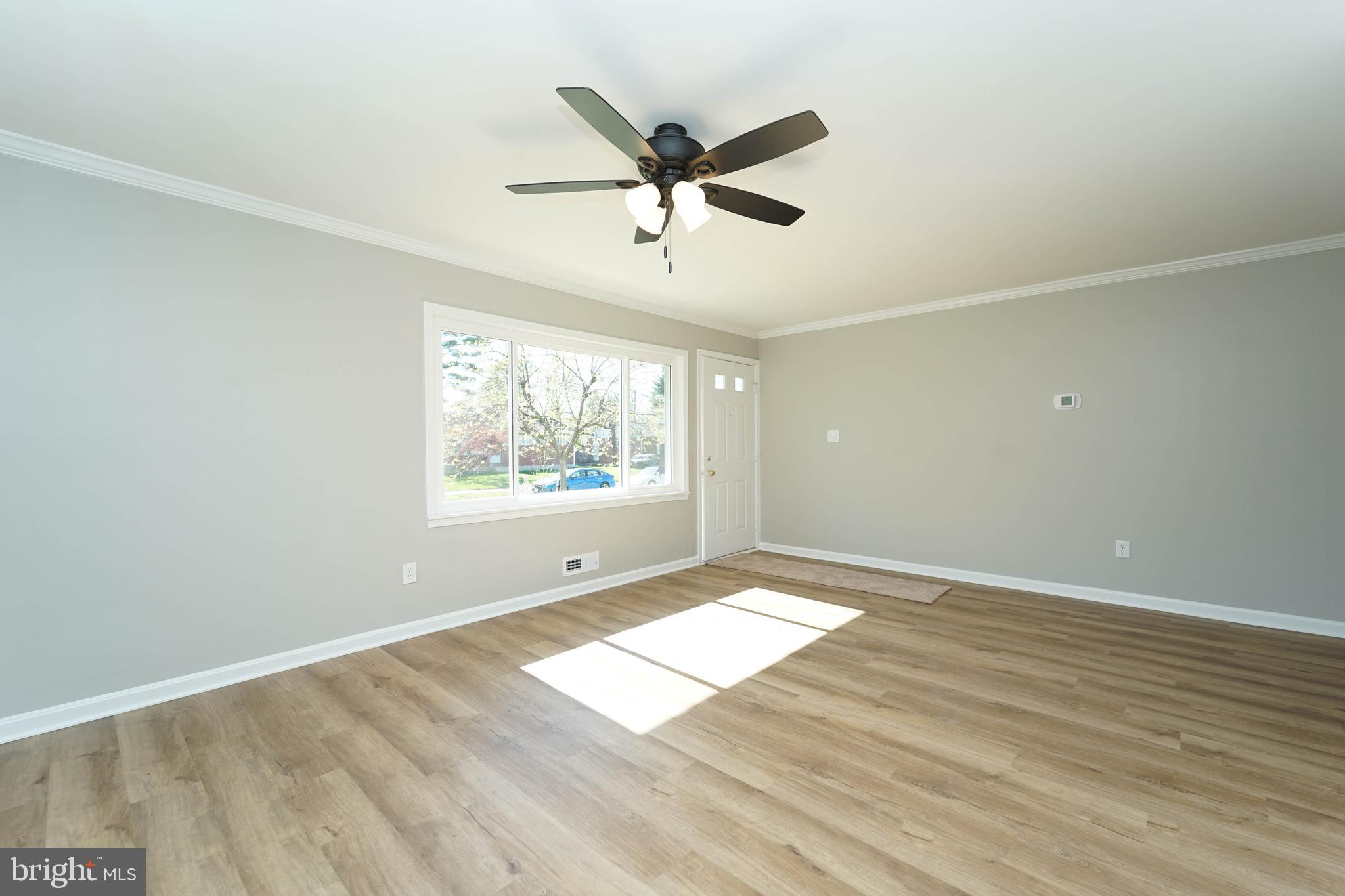 5916 Robindale Road Baltimore, MD 21228 - Photo 13 of 35