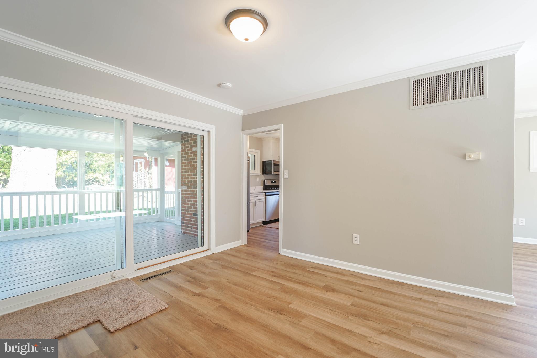 5916 Robindale Road Baltimore, MD 21228 - Photo 15 of 35