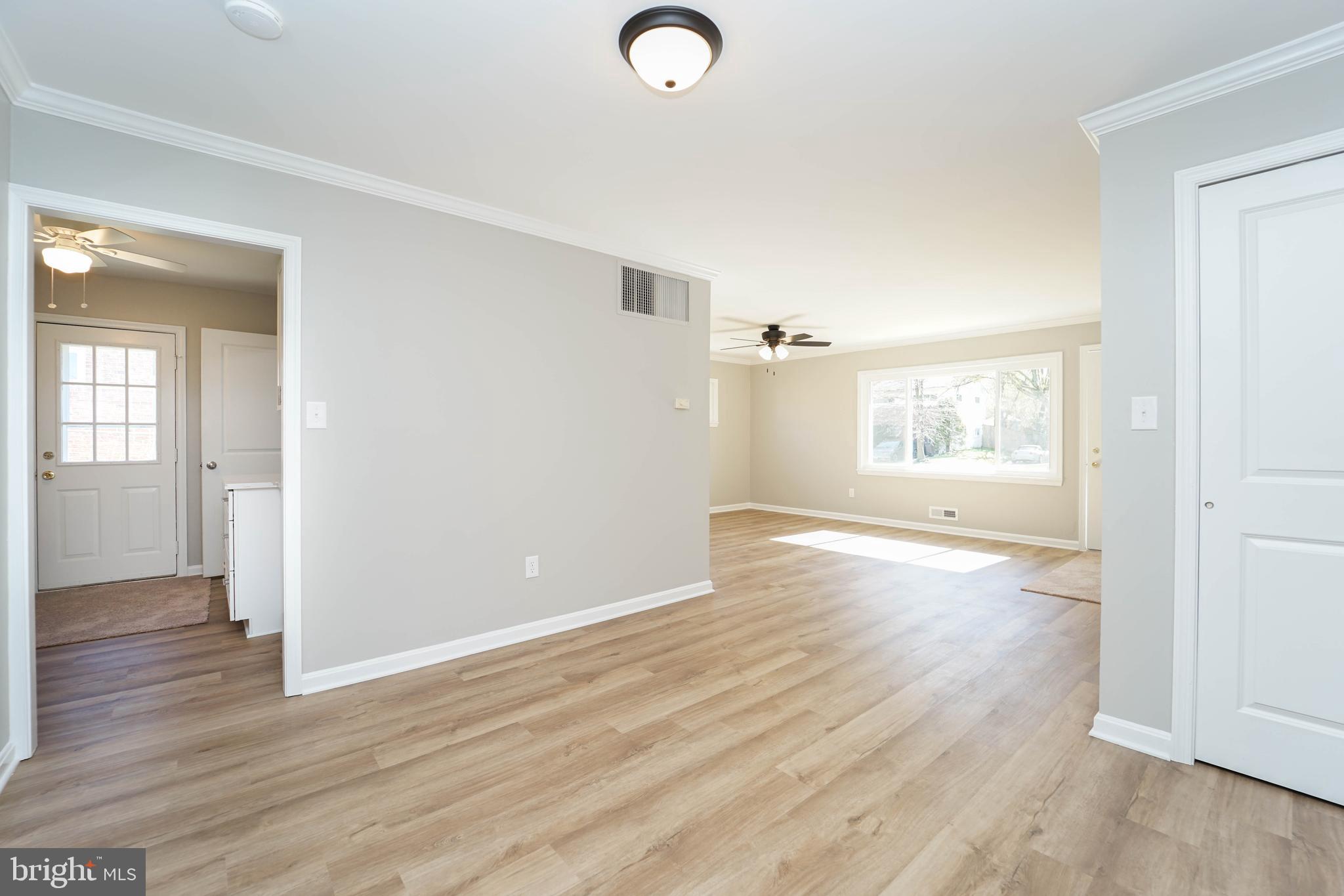 5916 Robindale Road Baltimore, MD 21228 - Photo 16 of 35