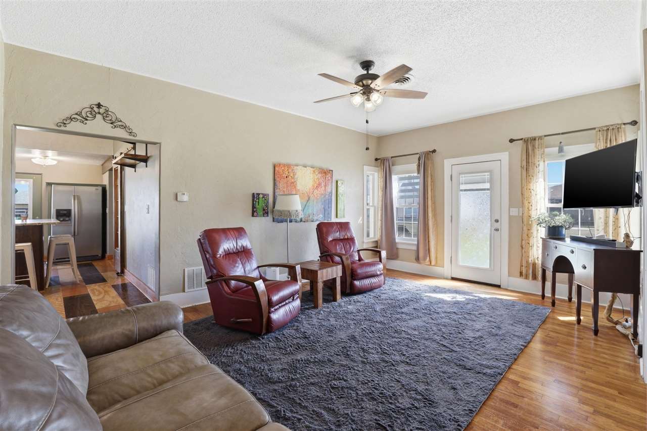 809 Locust Street Perry, OK 73077 - Photo 11 of 42 Gallery Image 11