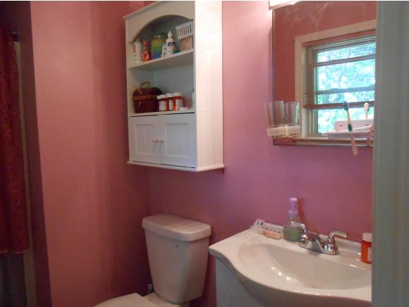 40 Wolf Road, Unit 21 Lebanon, NH 03766 - Photo 11 of 14 Gallery Image 11