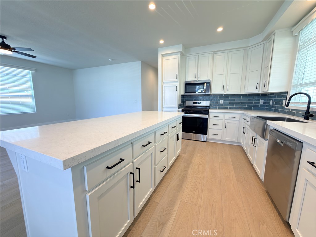 7218 San Lucas, Unit 189 Carlsbad, CA 92011 - Photo 9 of 24