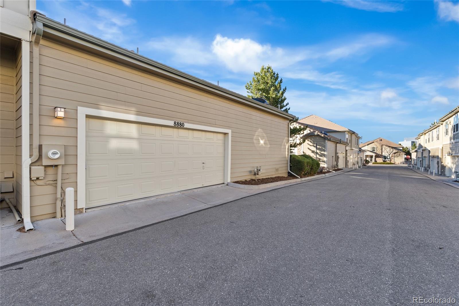 8880 Edinburgh Circle Highlands Ranch, CO 80129 - Photo 44 of 47