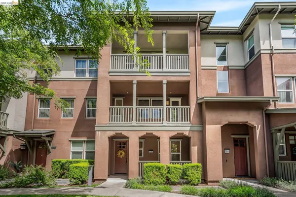 $1,088,000 | 475 Mitchell Avenue, Alameda, CA 94501