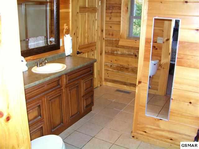 233 Tunis Road Sevierville, TN 37876 - Photo 14 of 31 GSMAOR182780M