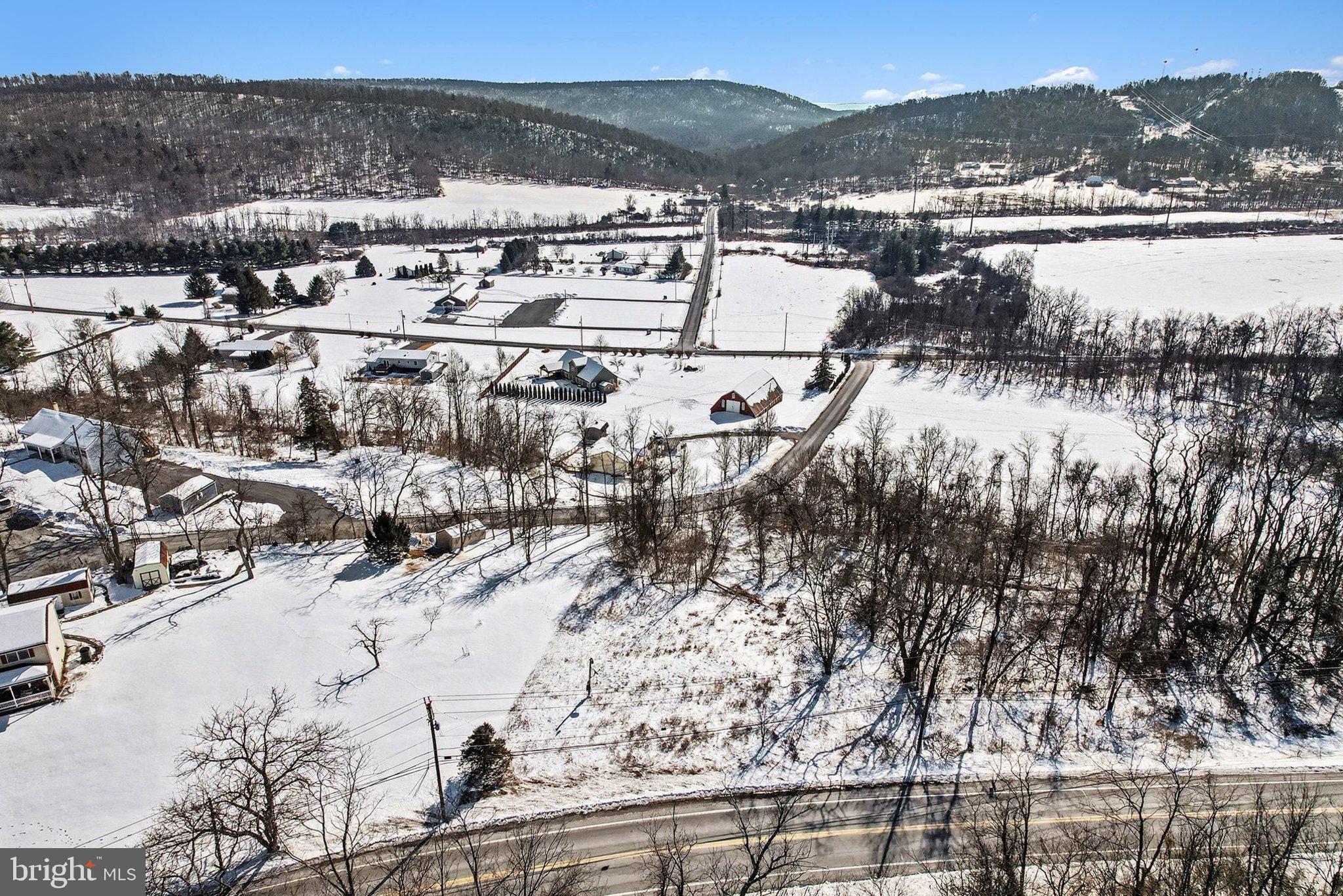 653 Keystone Way New Bloomfield, PA 17068 - Photo 3 of 16