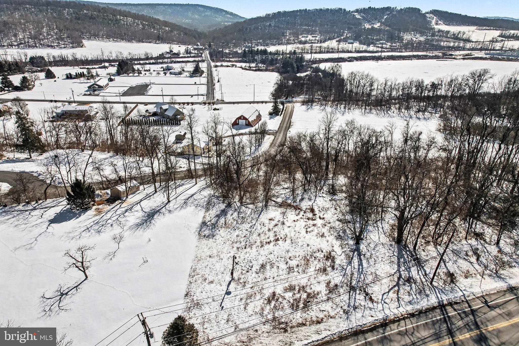 653 Keystone Way New Bloomfield, PA 17068 - Photo 4 of 16