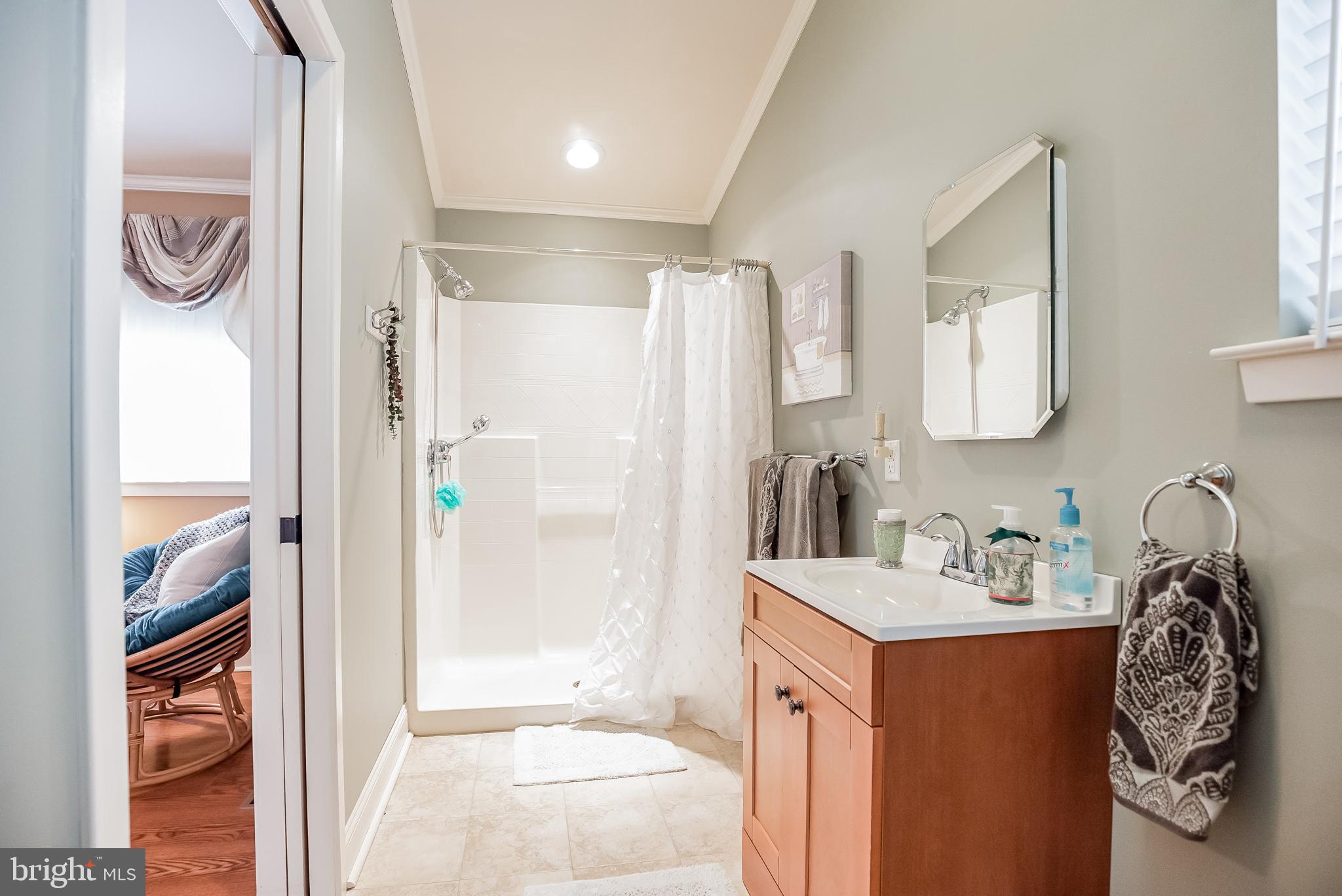 24 Vicksburg Road Laurel Springs, NJ 08021 - Photo 23 of 36 Full Bath 1