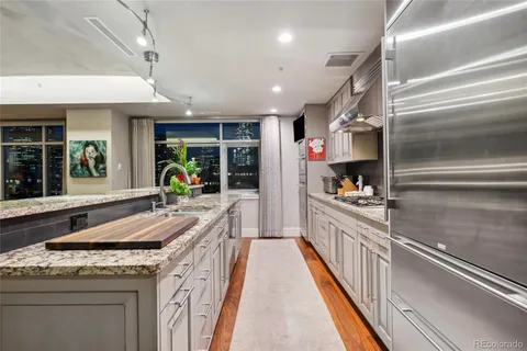 a picture of a room with windows