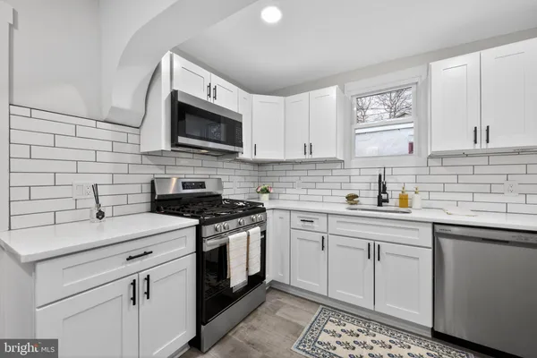 $249,900 | 704 East 18th Street, Chester, PA 19013