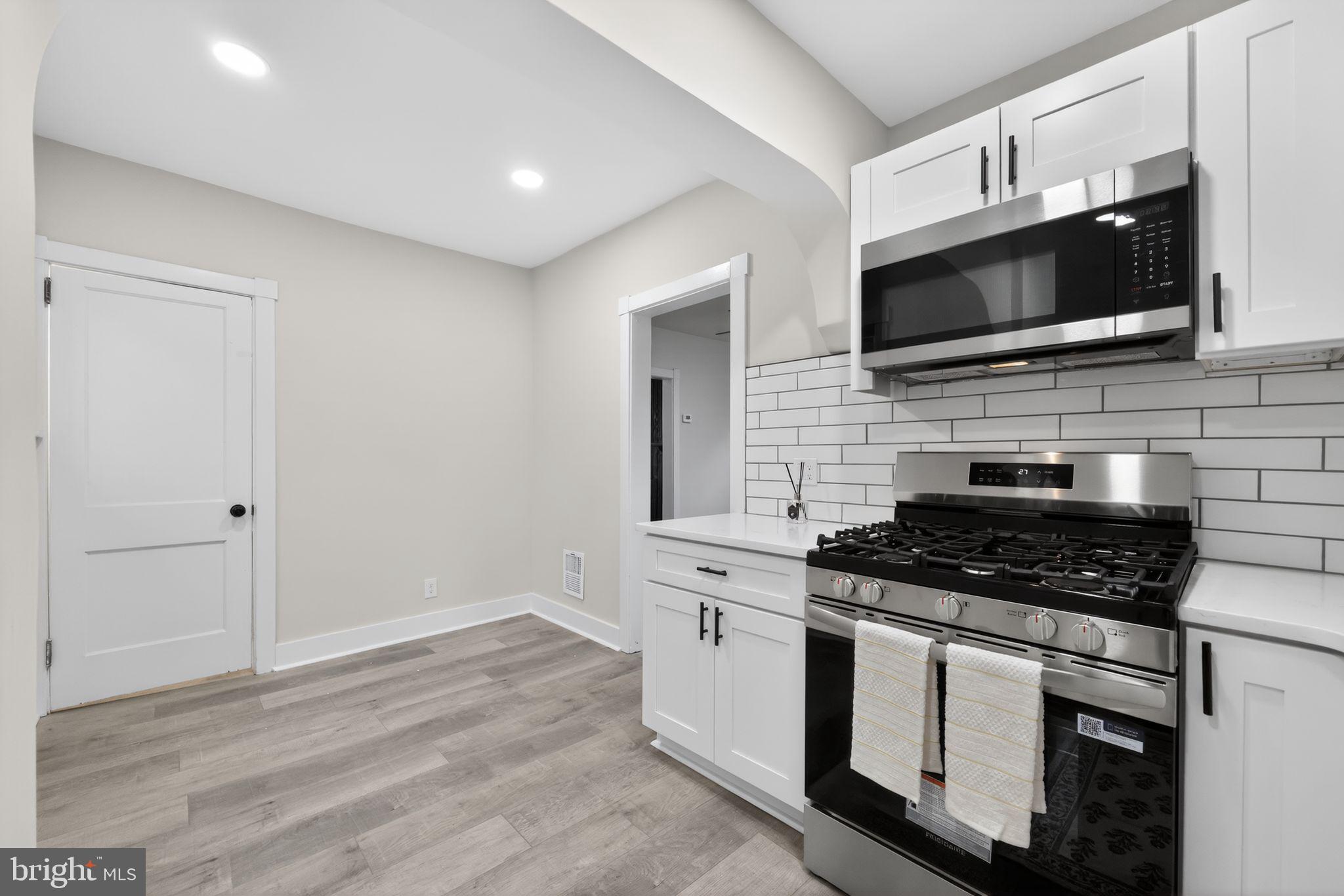 704 East 18th Street Chester, PA 19013 - Photo 5 of 24